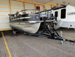 2015 Bentley Pontoon