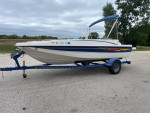 19' Bayliner Deckboat w/ Mercruiser 4.3L and Trailer