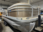 24' Tritoon w/ Yamaha 90HP and trailer