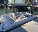 2019 Starcraft deck boat