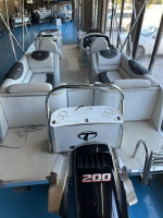 2020 Tahoe Tri-Pontoon Cascade Quad Lounger 23 FT