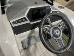 2021 Manitou 25 SES SHP...BEAUTIFUL!
