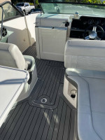 2020 Sea Ray 25 feet