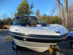 21' Rinker 21QX Just Like New!