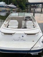 Bayliner 2352 Ls Capri Cuddy Cabin with Trailer