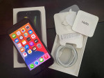 Like new unlocked Apple iPhone SE 2nd Generation 64gb