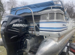 26' Tritoon Pontoon 200Hp