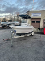 2007 Triumph 195 CC 21' Center Console Fishing Boat Suzuki 140 Trailer