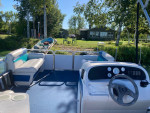 20 Foot Sweetwater Pontoon