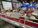 2015 Sun Tracker BASS BUGGY 18 DLX Pontoon 60HP Mercury Command