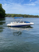 2012 Hurricane Sun Deck 202 Price Reduced