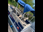 Suntracker Party Barge 18 DLX