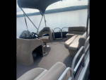 Suntracker Party Barge 18 DLX