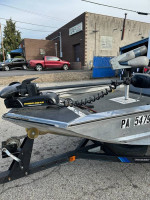 1993 Tracker Pro 17 15hp