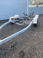 Galv rolker trailer21/24’ boat6000 lb has title