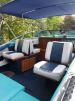 21 foot Sea-Ray Cuddy Cabin