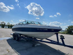 2008 Chaparral 210 SSI bowrider boat low hours one owner