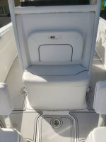 2014 Sea Hunt Gamefish 27 FS
