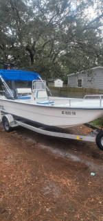 198 DLX Carolina Skiff