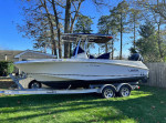 2013 Boston Whaler 220 Outrage 22 foot