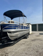 Pontoon Boat