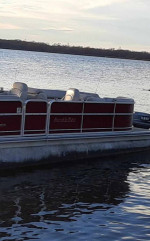 2116 pontoon
