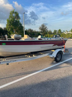 99 crestliner 70hp Johnson