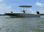2011 24-foot Boston Whaler 230 Dauntless
