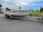 2003 cape craft split consul 22FT 200 hp outboard Yamaha four stroke