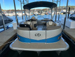 Avalon ENT Tritoon w/ 150hp
