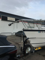 2000 MacGregor 26x Sailboat Cabin Cruiser Sail & Outboard & Trailer!