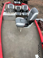 2007 Bass Tracker Boat