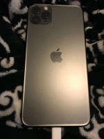Iphone 11Pro Max unlocked great condition