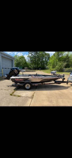 Skeeter Starfire 150 Bass Boat
