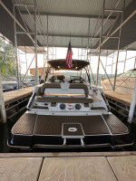 2016 Four Winns H290