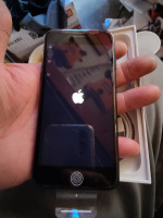 NEW & UNLOCK   2023 APPLE IPHONE SE 3rd Gen   4-5G