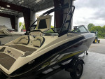 2017 Yamaha AR195 250HP Engine & trailer- Only 92 hours!!!