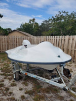 2004 fullout skate 2 person boat