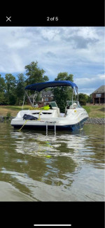 2007 Searay Sundeck 220