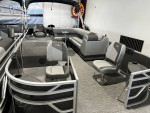 24 Bennington 21' Fish Series Pontoon w/90HP Engine and trailer!