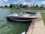 2007 Larson 18 FT with a 4.3L V6 engine