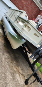 2004 crest pontoon explorer 70