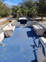 20' Sweetwater Pontoon Boat