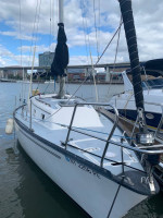 1980 Hunter 30