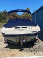 2006 Sea Ray Select 220