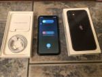 Apple iPhone 11 Smartphone (2021/Unlocked/Black/64GB)