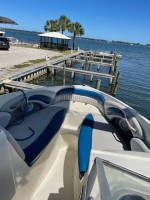 25 FT - BOWRIDER - EXCEPTIONAL - BOW RIDER - STING RAY