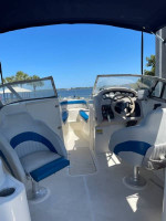 25 FT - BOWRIDER - EXCEPTIONAL - BOW RIDER - STING RAY