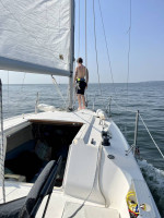 23.5 Hunter Sailboat
