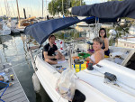 23.5 Hunter Sailboat